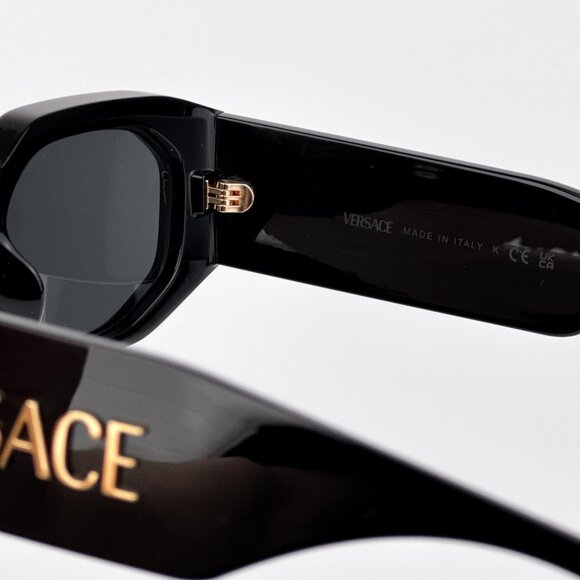 Versace VE4489U GB1/87 Black Rectangle Sunglasses Dark Grey Lens Unisex main image 3